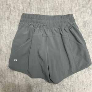 Lululemon Tracker V 4" Shorts